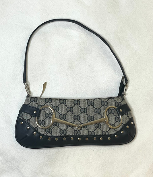 Vintage shoulder bag